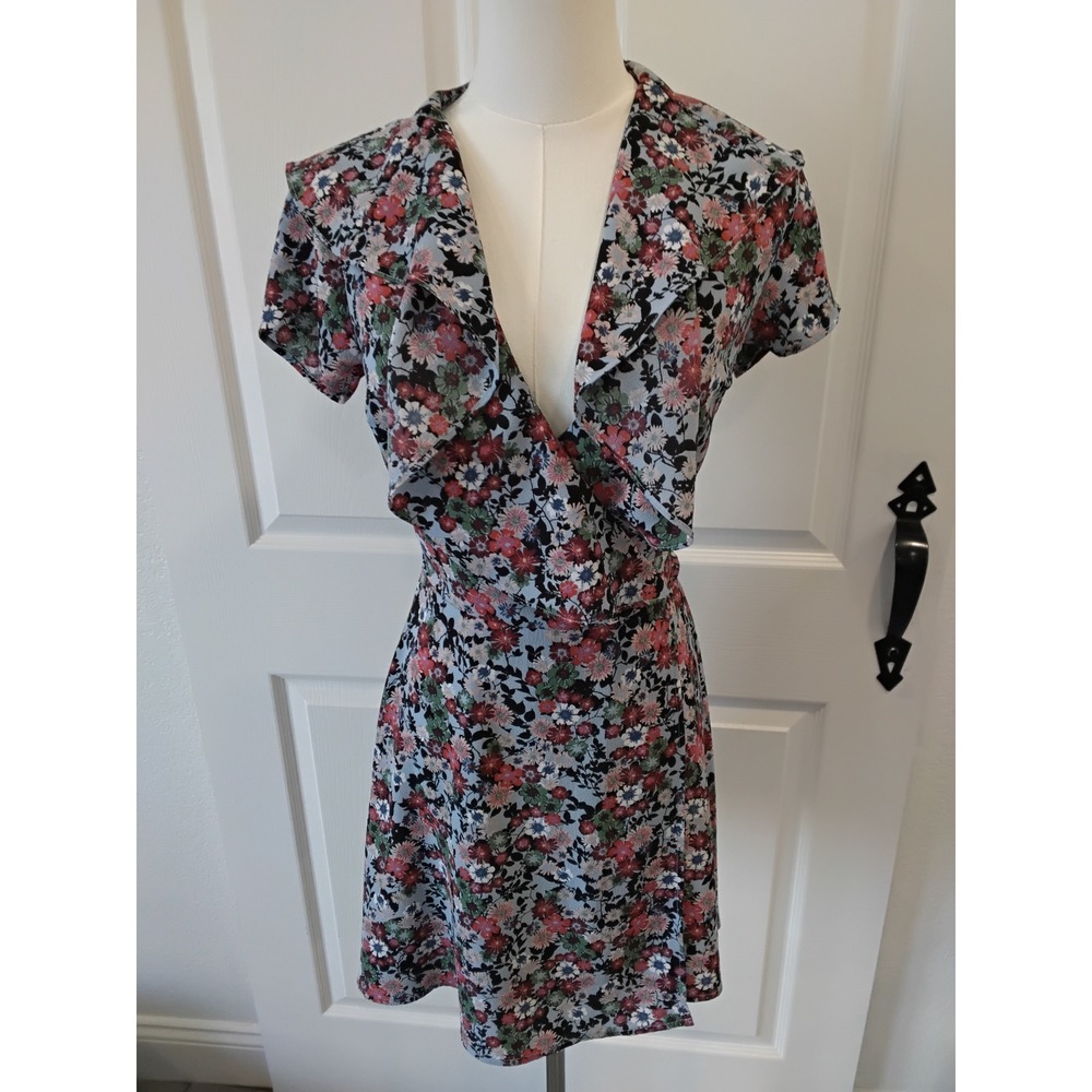 TOPSHOP Floral Wrap Dress Ruffle V Neck Short Sleeve Midi Women US Size 2